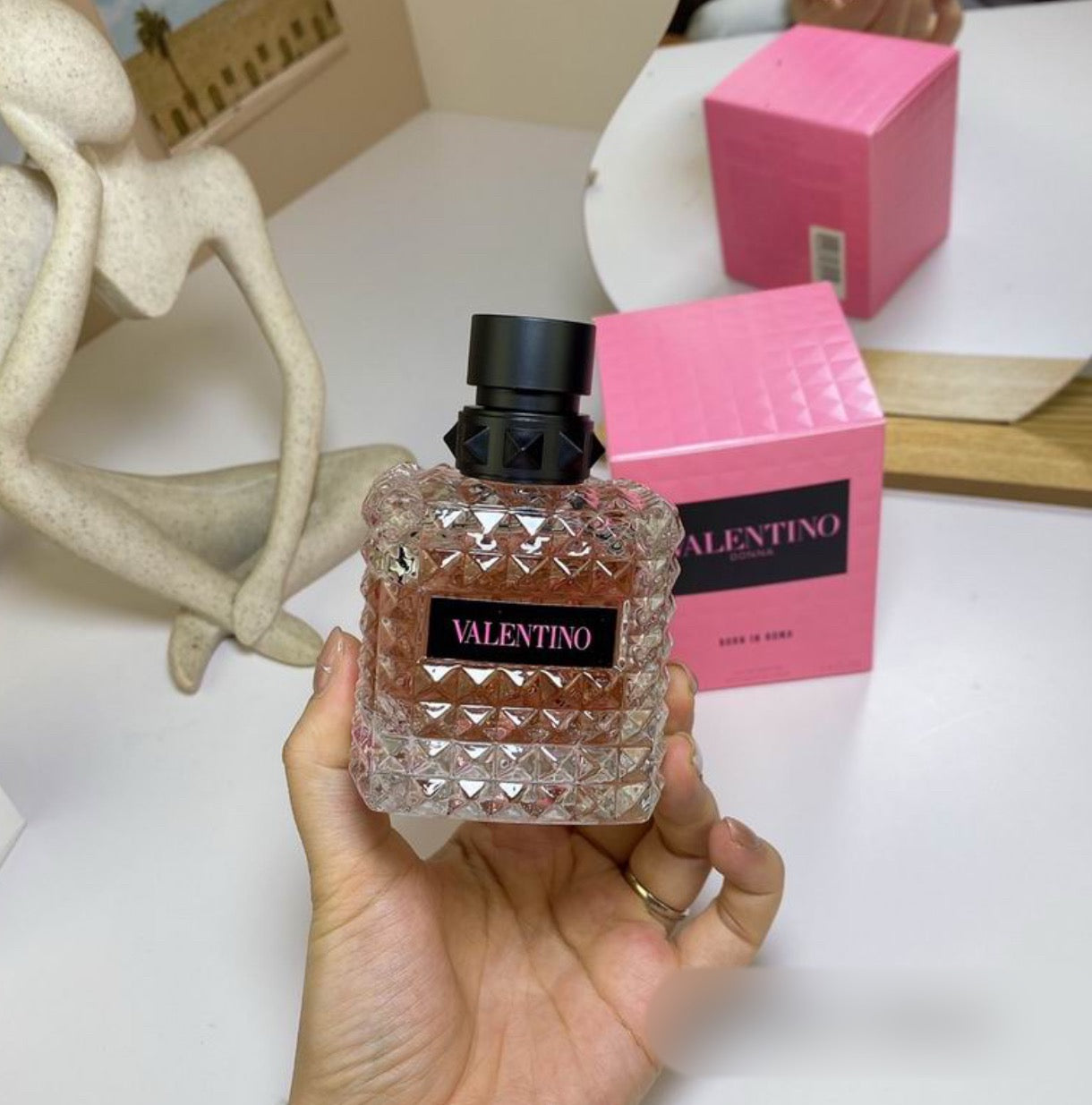 Authentic Valentino Donna Born In Roma Eau de Parfum
