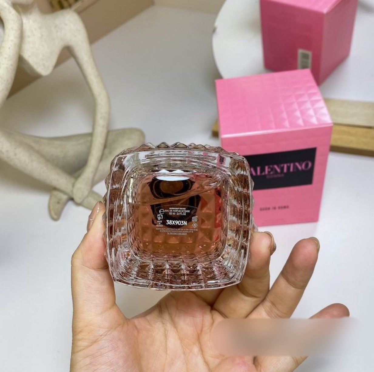 Authentic Valentino Donna Born In Roma Eau de Parfum