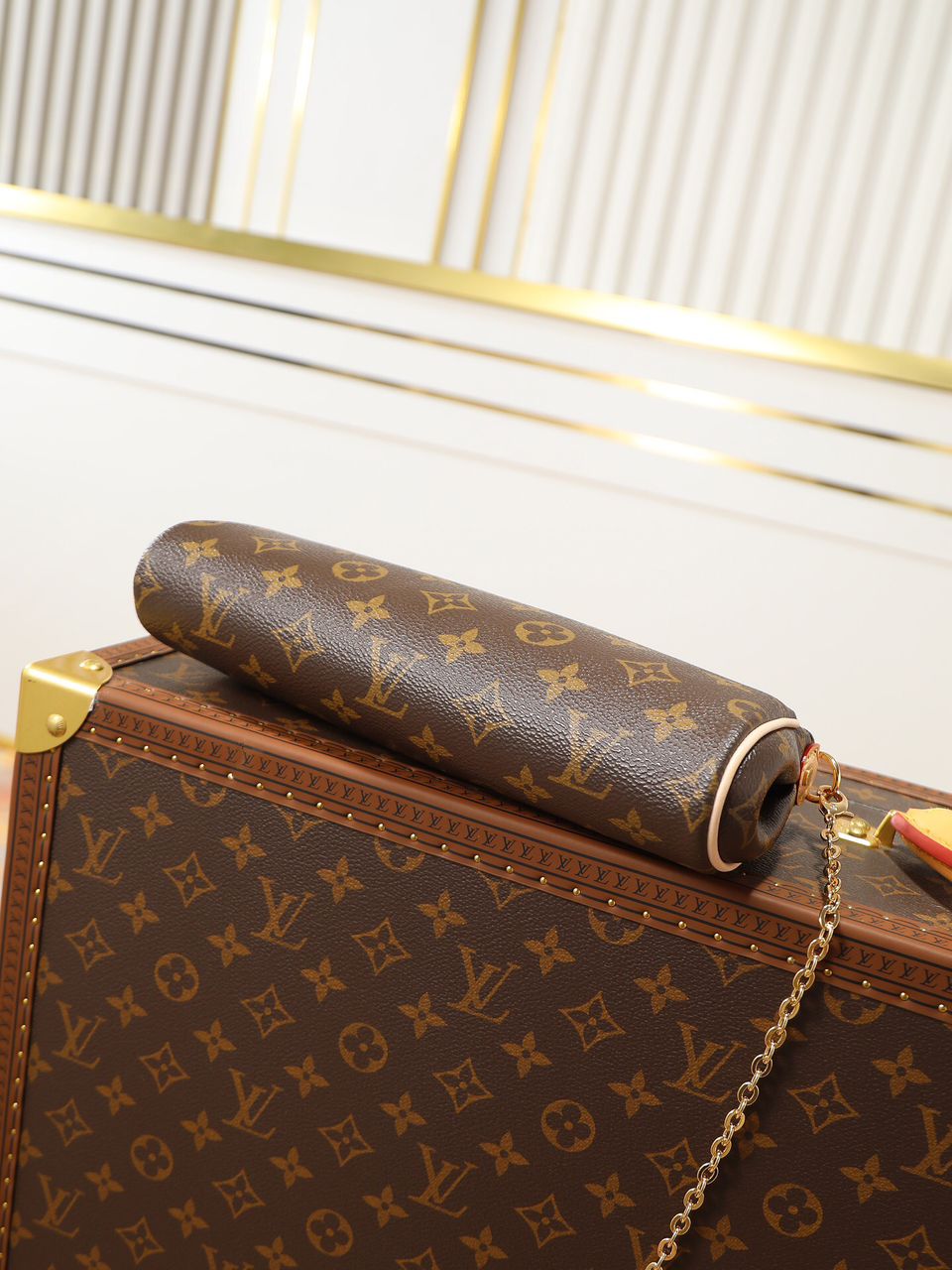 Authentic Louis Vuitton Pochette Eva